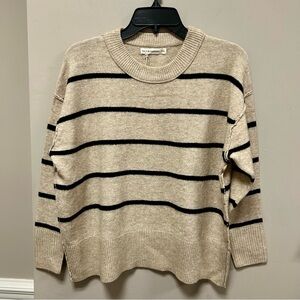 Moon & Madison Sz XS Striped Beige and Black Sweater NWT